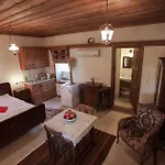 Vendégház Hoyran Wedre Country Davazlar